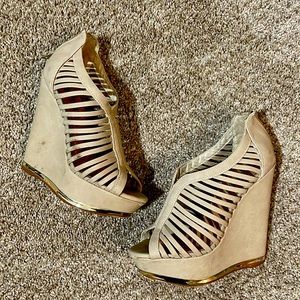 Steve Madden Wedges